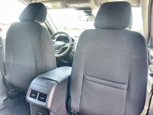 Used 2024 Chevrolet Equinox LS FWD image 13