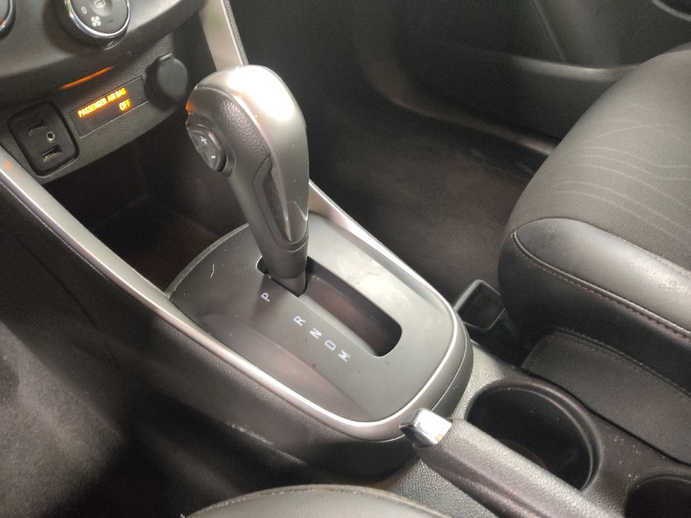 Used 2021 Chevrolet Trax LT AWD/4WD image 26