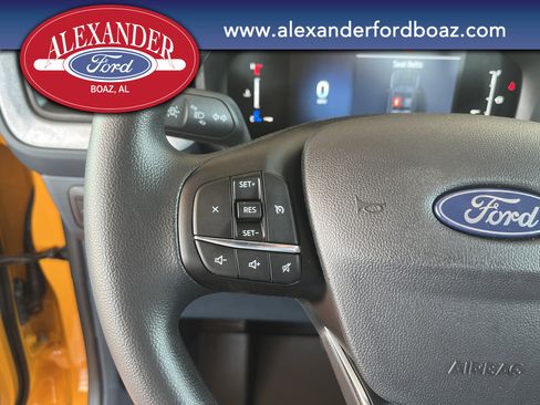 New 2026 Ford Maverick XLT image 25