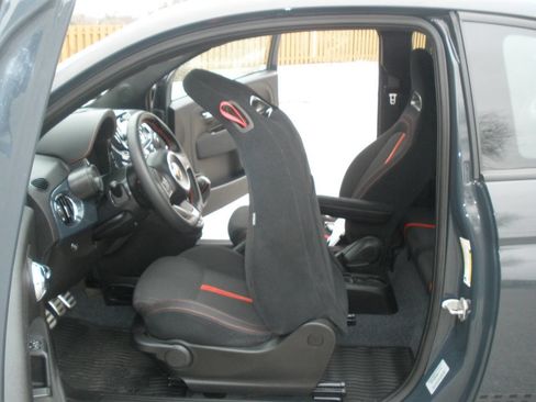 Used 2017 FIAT 500 Abarth image 27