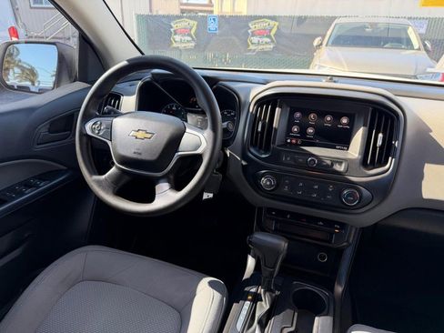 Used 2020 Chevrolet Colorado W/T w/ WT Convenience Package image 24