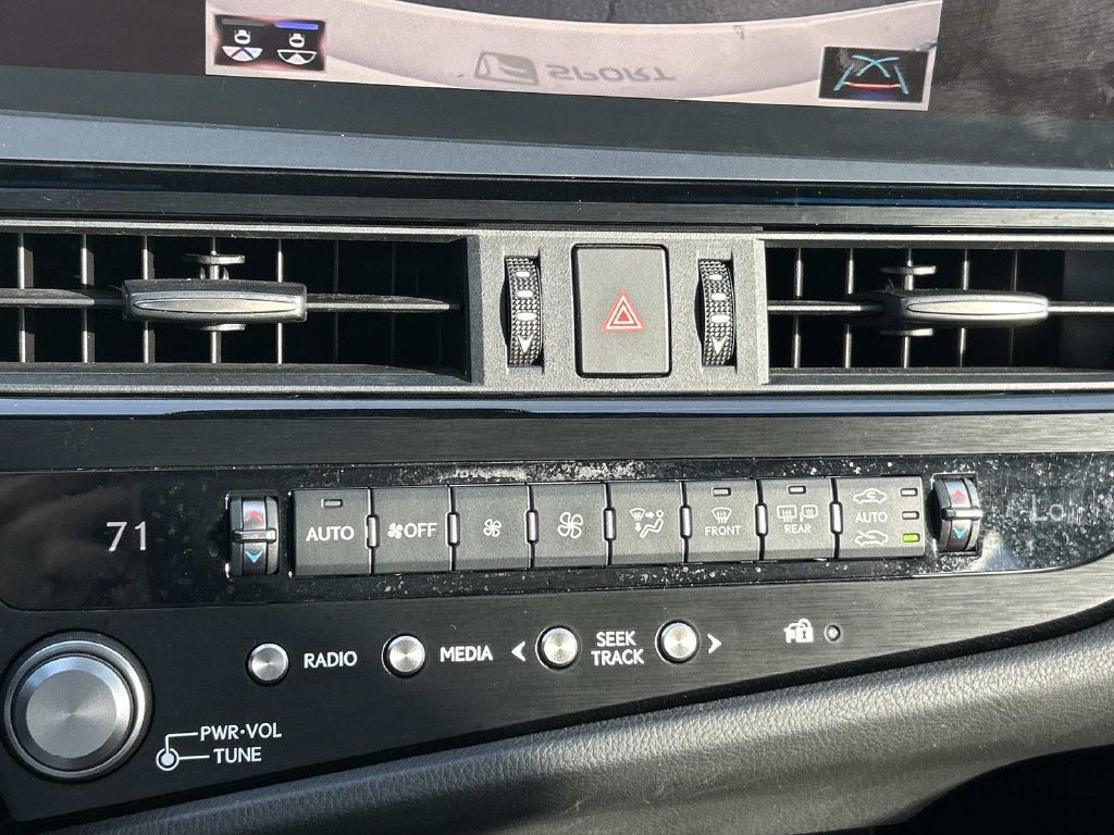 Used 2022 Lexus ES 300h F Sport w/ Accessory Package 2 FWD image 41
