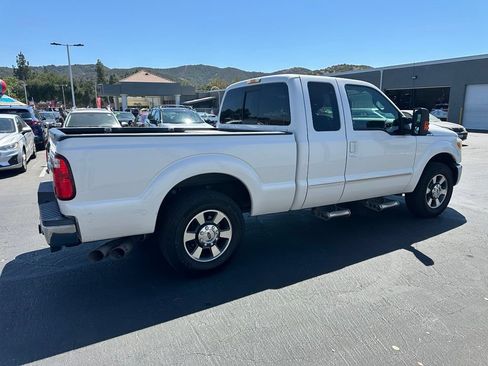 Used 2012 Ford F350 Lariat RWD image 4