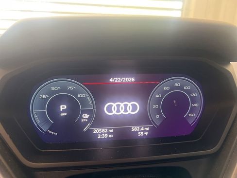 Used 2023 Audi Q4 e-tron Premium w/ Convenience Package image 2