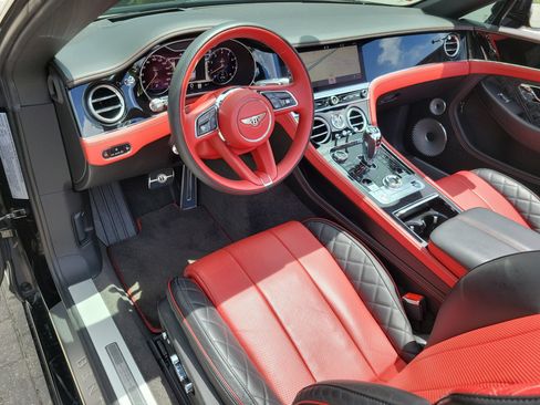 Used 2022 Bentley Continental GT AWD/4WD image 39