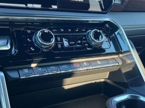 New 2026 GMC Sierra 2500 Denali Ultimate image 28