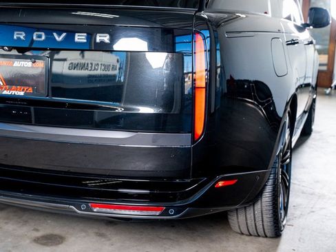 Used 2024 Land Rover Range Rover Autobiography image 28