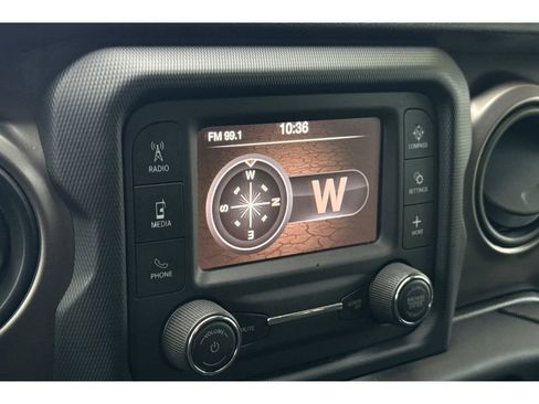 Used 2020 Jeep Wrangler Unlimited Sport S image 19