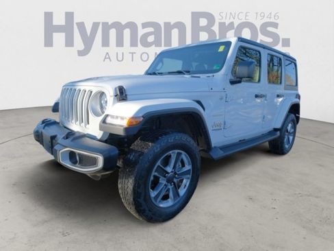 Used 2020 Jeep Wrangler Unlimited Sahara AWD/4WD image 7