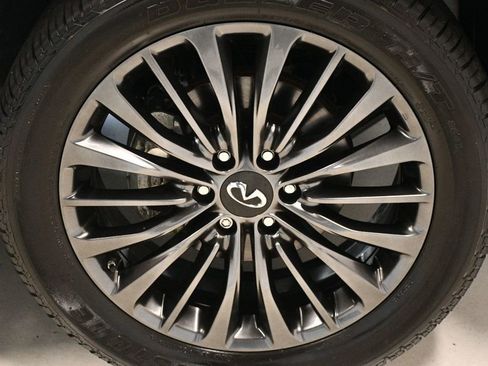 Used 2024 INFINITI QX80 Premium Select w/ Cargo Package image 21