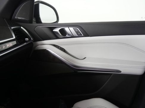 New 2026 BMW X5 sDrive40i RWD image 24