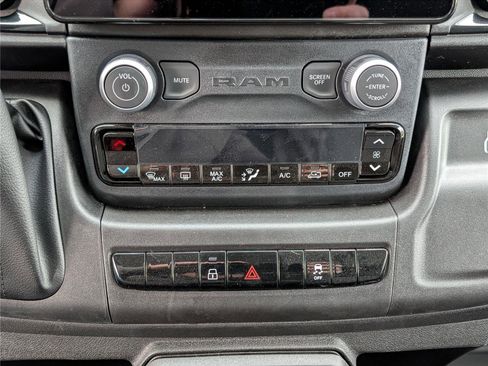 New 2026 RAM ProMaster 1500 w/ Premium Convenience Group image 19