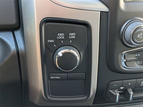 Used 2017 RAM 2500 Big Horn image 16