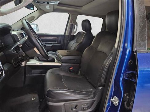 Used 2016 RAM 1500 Laramie w/ Convenience Group AWD/4WD image 12