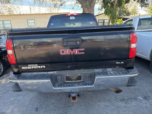 Used 2018 GMC Sierra 2500 SLE image 9