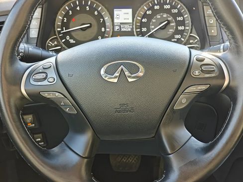 Used 2016 INFINITI Q70 L 3.7 w/ Deluxe Touring Package image 20