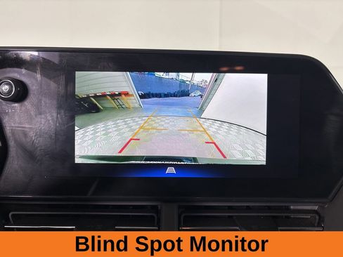 Used 2025 Chevrolet Trax RS w/ Driver Confidence Package image 14