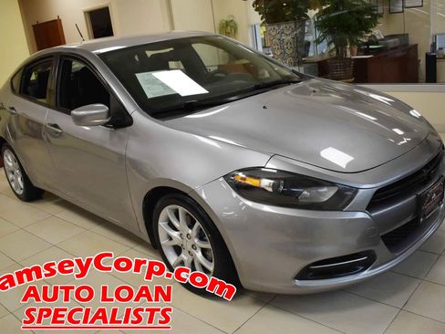 Used 2014 Dodge Dart SXT FWD image 2