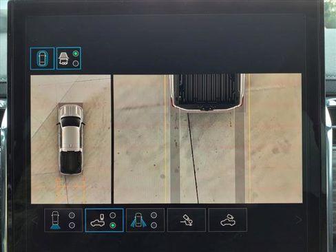 New 2025 GMC Sierra EV Denali image 12