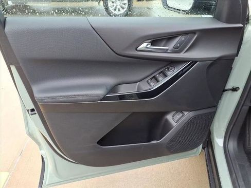 New 2026 Chevrolet Equinox LT w/ Convenience Package II image 17