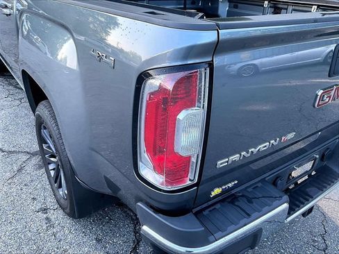 Used 2020 GMC Canyon SLE w/ Elevation Edition AWD/4WD image 32
