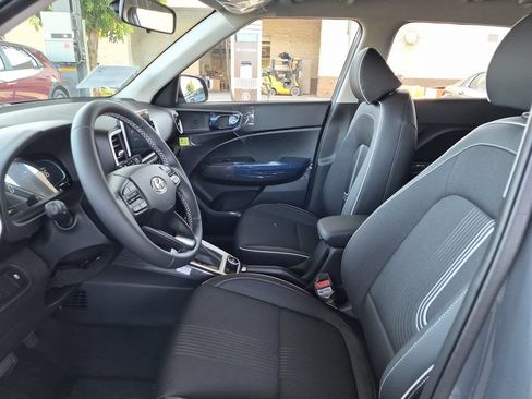 New 2026 Hyundai Venue SEL FWD image 15