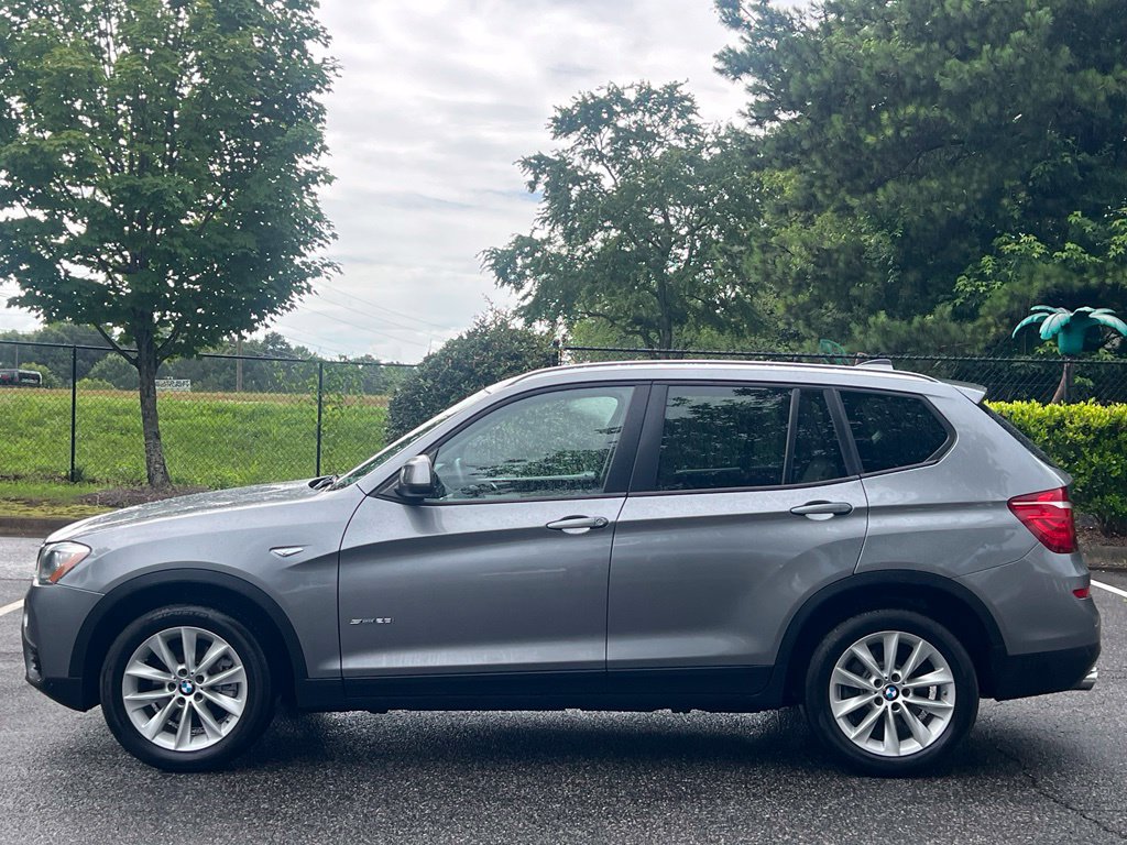 Used 2016 BMW X3 sDrive28i RWD image 2