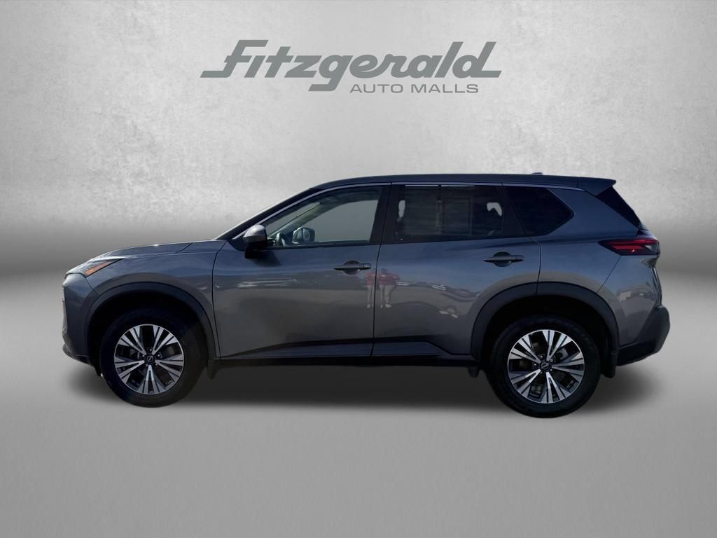 Used 2023 Nissan Rogue SV AWD/4WD image 4