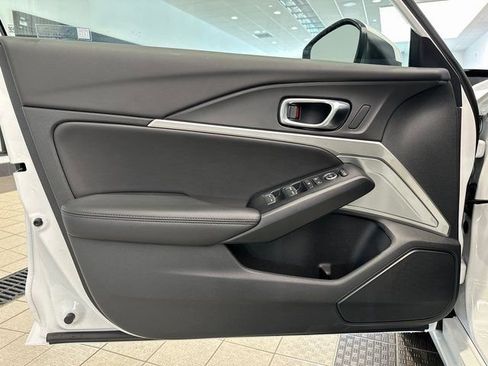 Certified 2025 Acura Integra image 13