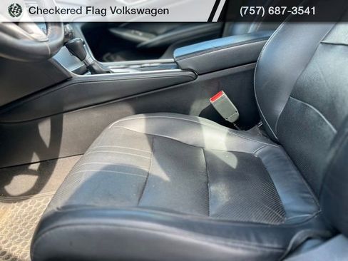 Used 2018 Honda Accord EX-L image 21