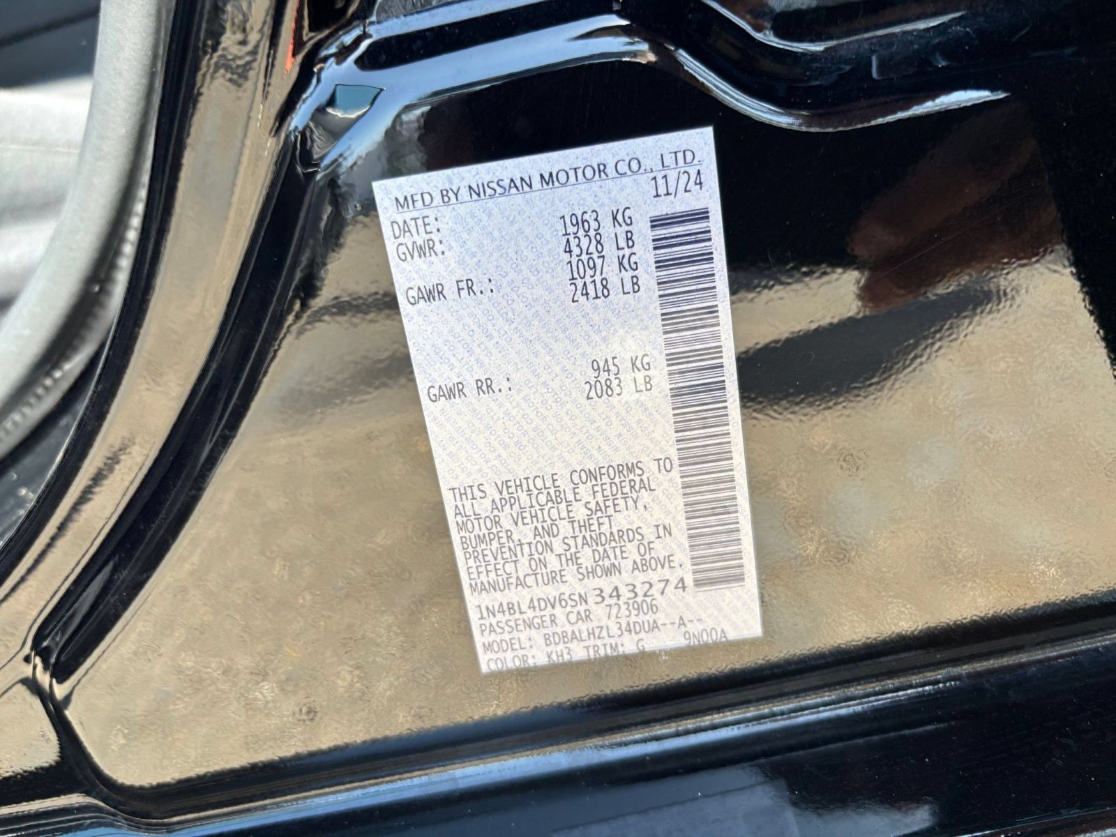 Used 2025 Nissan Altima 2.5 SV FWD image 28