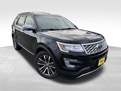 Used 2017 Ford Explorer Platinum