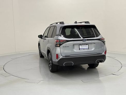 Certified 2025 Subaru Forester Limited image 3