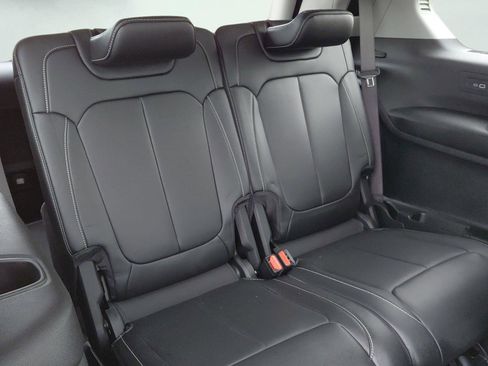 Used 2021 Jeep Grand Cherokee L Limited w/ Trailer Tow Group (B) image 18