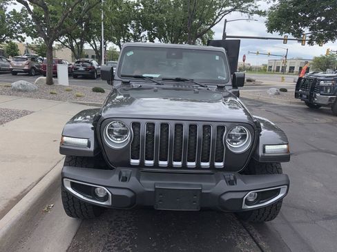 Used 2021 Jeep Wrangler Unlimited Sahara w/ Cold Weather Group AWD/4WD image 3