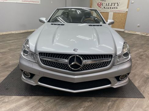 Used 2009 Mercedes-Benz SL 550 image 1