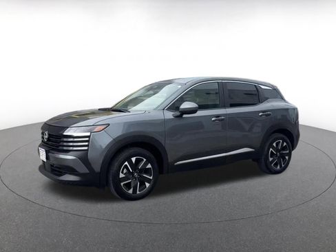 Used 2025 Nissan Kicks SV image 8