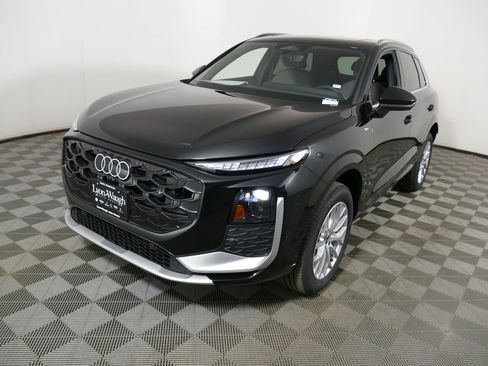 New 2026 Audi Q3 quattro 2.0T AWD/4WD image 24