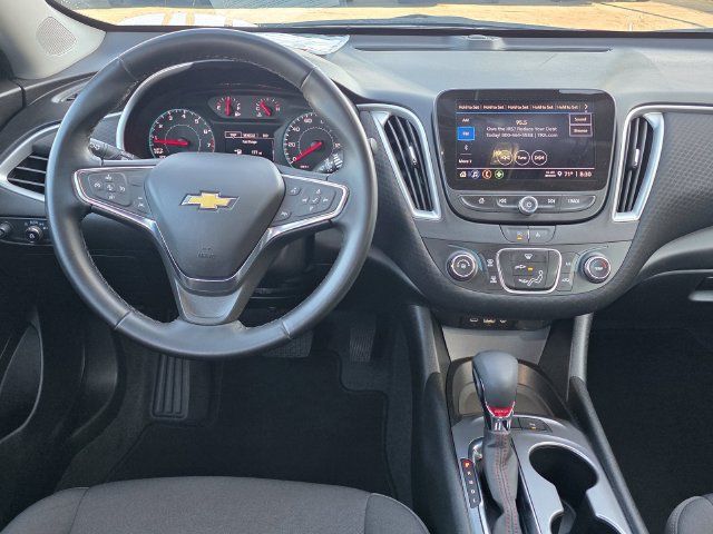 Certified 2024 Chevrolet Malibu RS FWD image 14