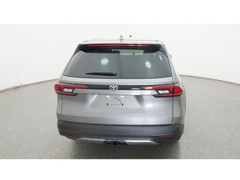 New 2026 Toyota Grand Highlander Limited image 7