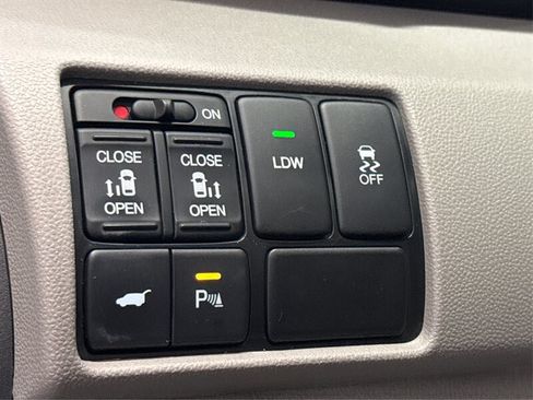 Used 2014 Honda Odyssey Touring image 31
