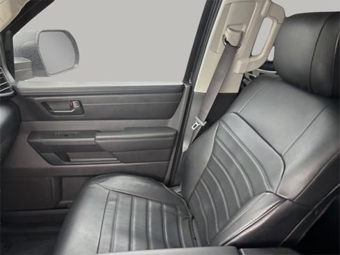 Used 2024 Toyota Tundra SR image 20