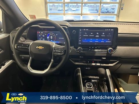 New 2026 Chevrolet Colorado W/T image 9