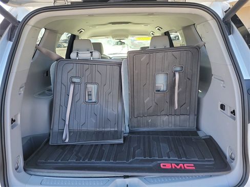 Used 2018 GMC Acadia SLE image 7