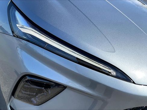 Used 2025 Buick Enclave Sport Touring w/ LPO, Floor Liner Package image 28