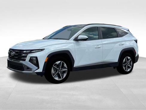New 2025 Hyundai Tucson SEL image 2