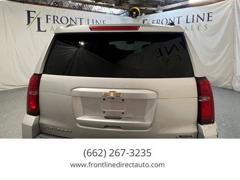 Used 2018 Chevrolet Suburban Premier image 6