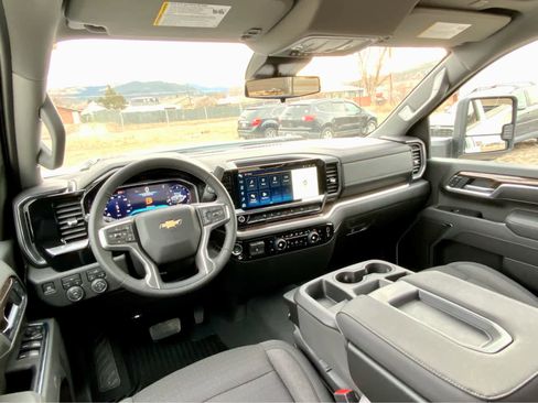 New 2026 Chevrolet Silverado 3500 LT image 38