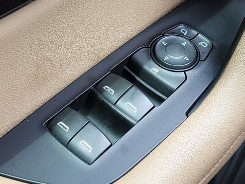 Used 2019 Chevrolet Blazer Premier w/ Driver Confidence II Package FWD image 37