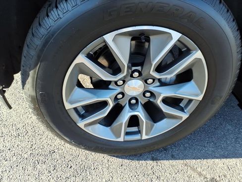 Certified 2024 Chevrolet Silverado 1500 LT image 11